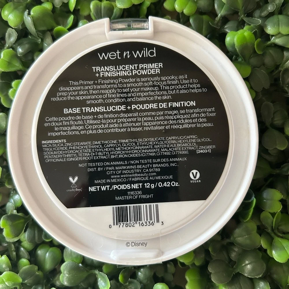 Wet n Wild- TRANSLUCENT PRIMER + FINISHING POWDER- MASTER OF FRIGHT